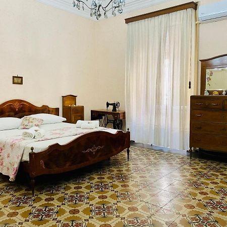 Apartamento Zu Pippo'S House CTA Exterior foto